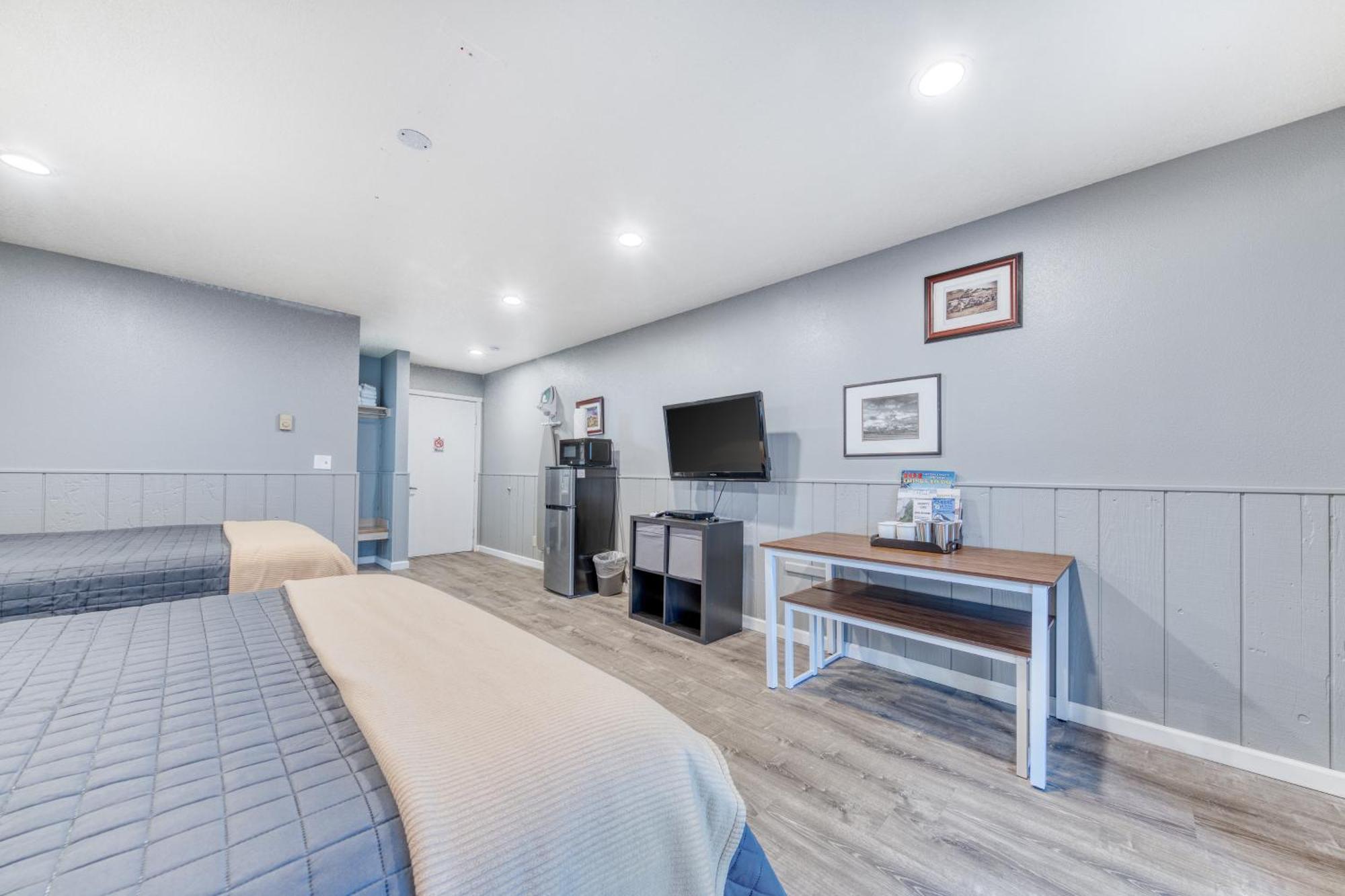 Sea Treasures Hotel Rockaway Beach