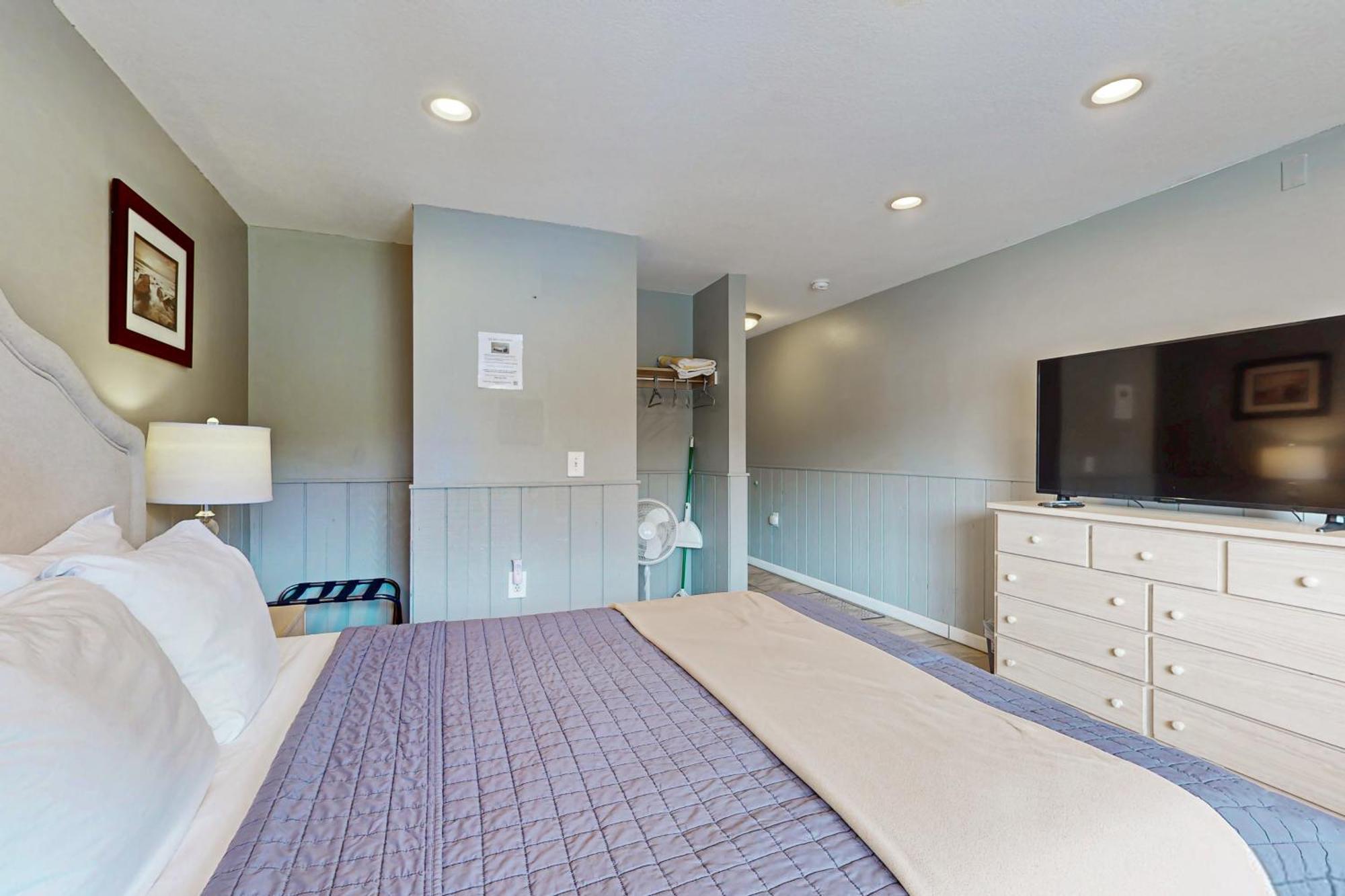 Hotel Sea Treasures 2*